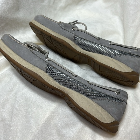Sperry Top-sided gray leather, size 8.5 shoes with mesh sides - Picture 6 of 10